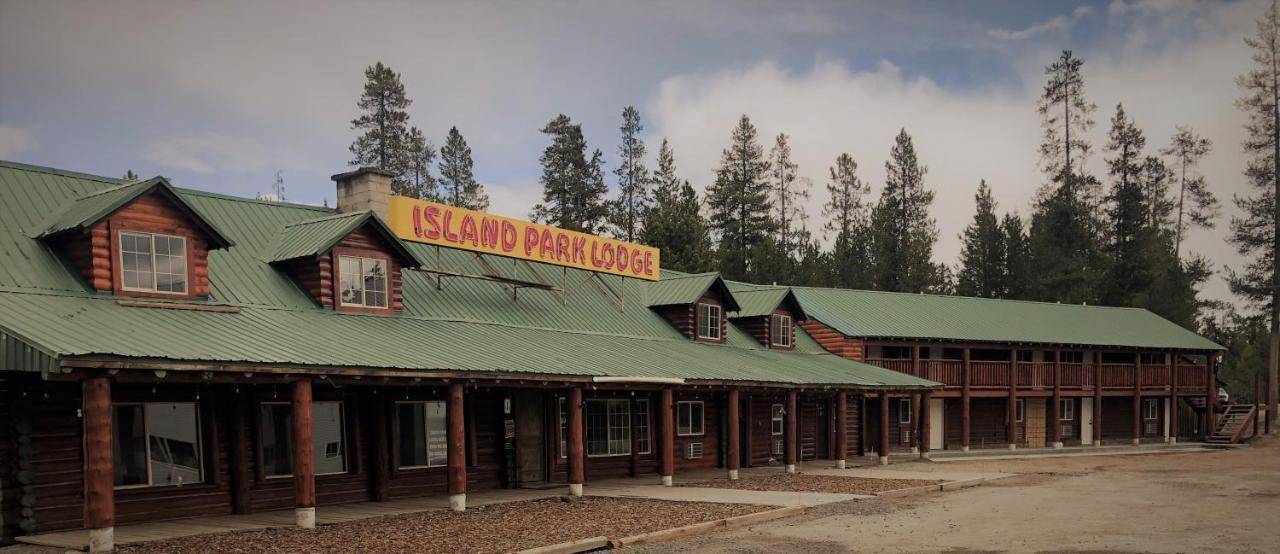 Island Park Lodge Bagian luar foto